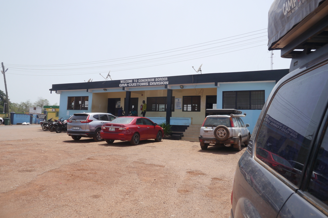 Grensovergang naar Ghana