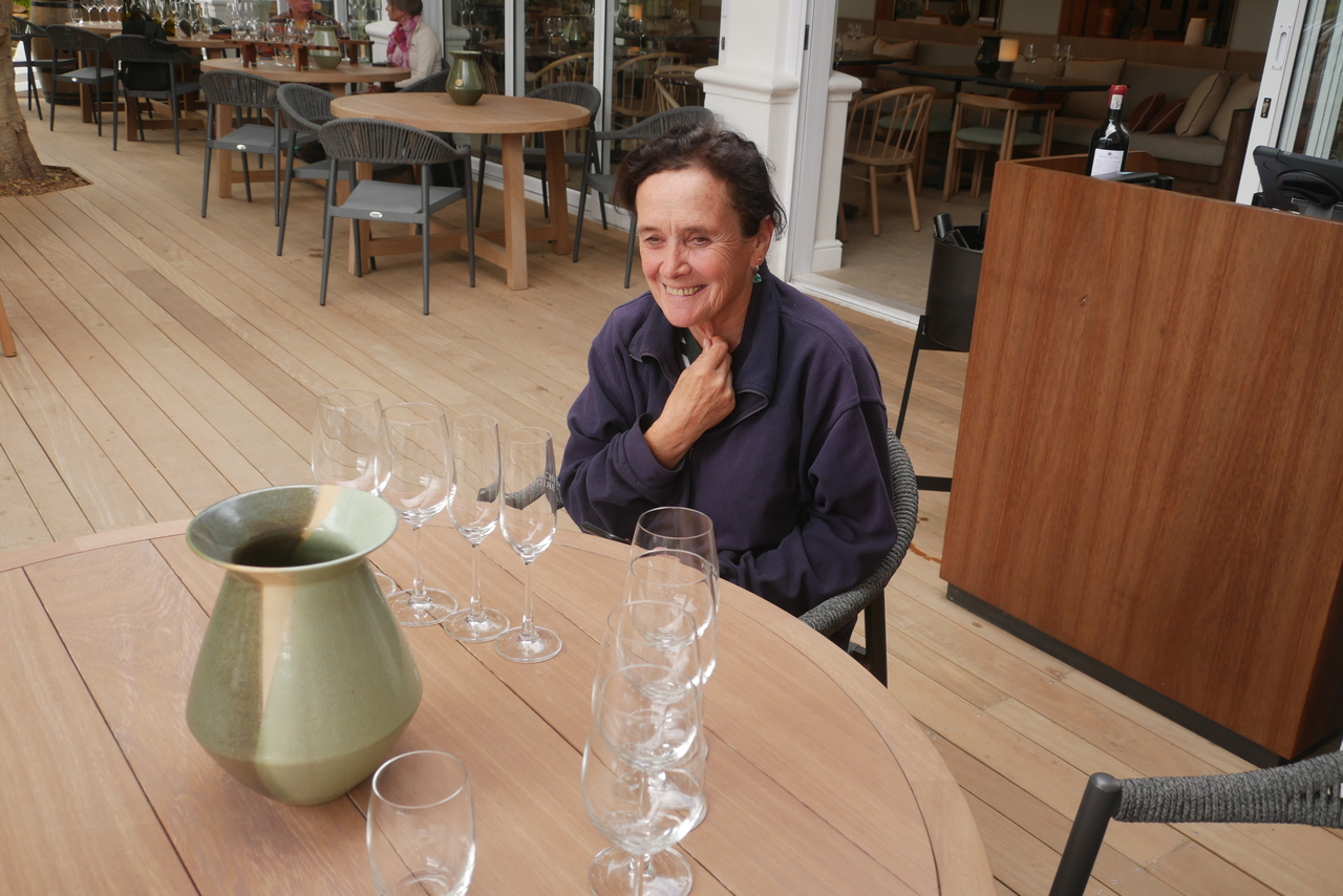 Nog voor 12:00 uur aan de drank